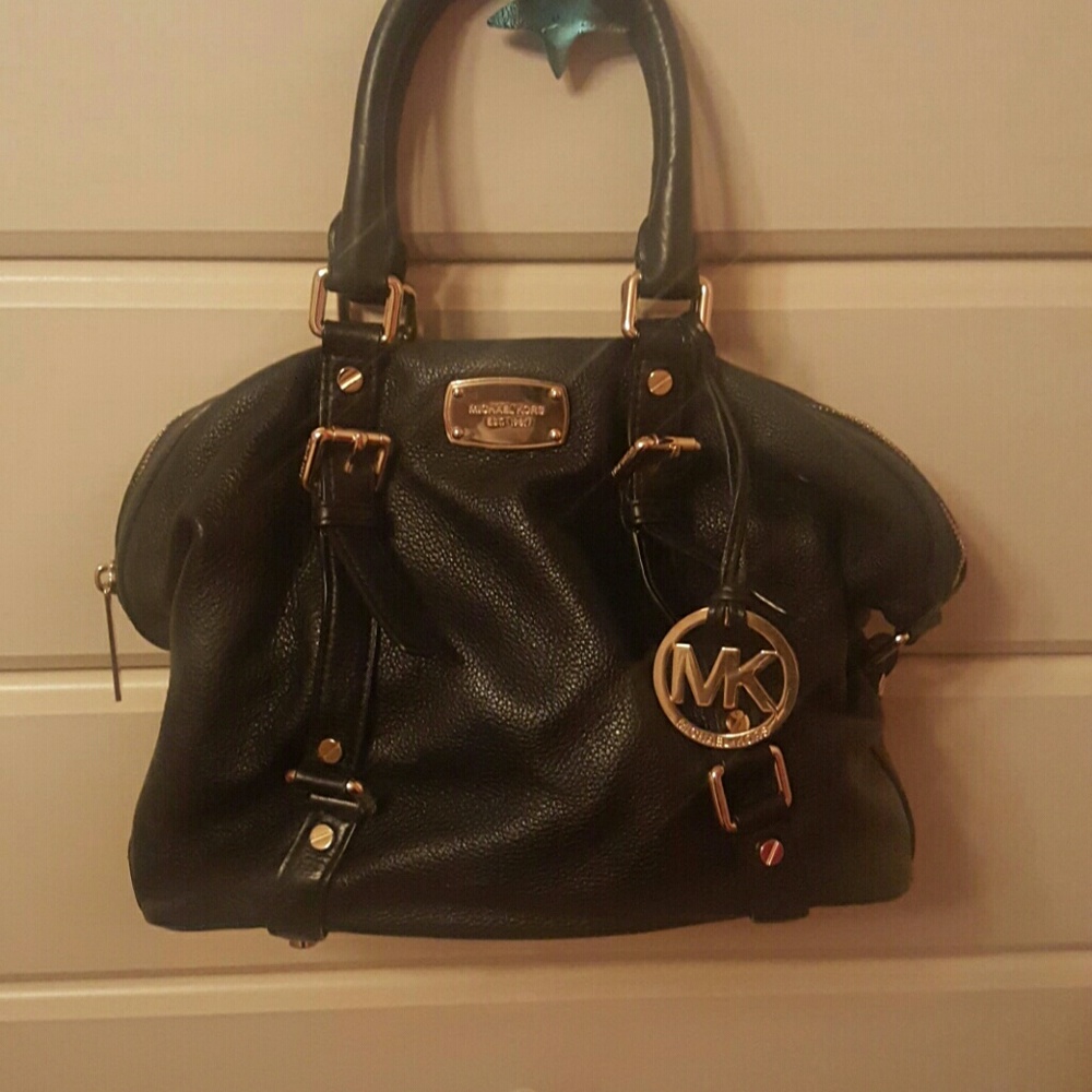 Michael Kors purse ⚡FINAL PRICE⚡